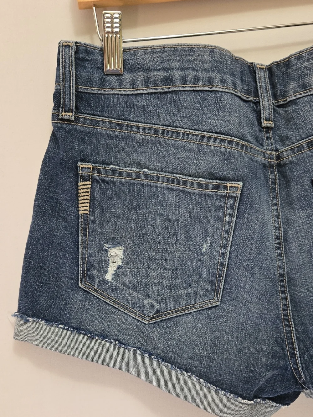 Paige Jimmy Jimmy Cuffed Jean Shorts‎ Size 28 Distressed